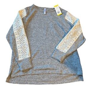 Flora Nikrooz shirt soft fleece like gray w/ lace details down sleeves small NWT